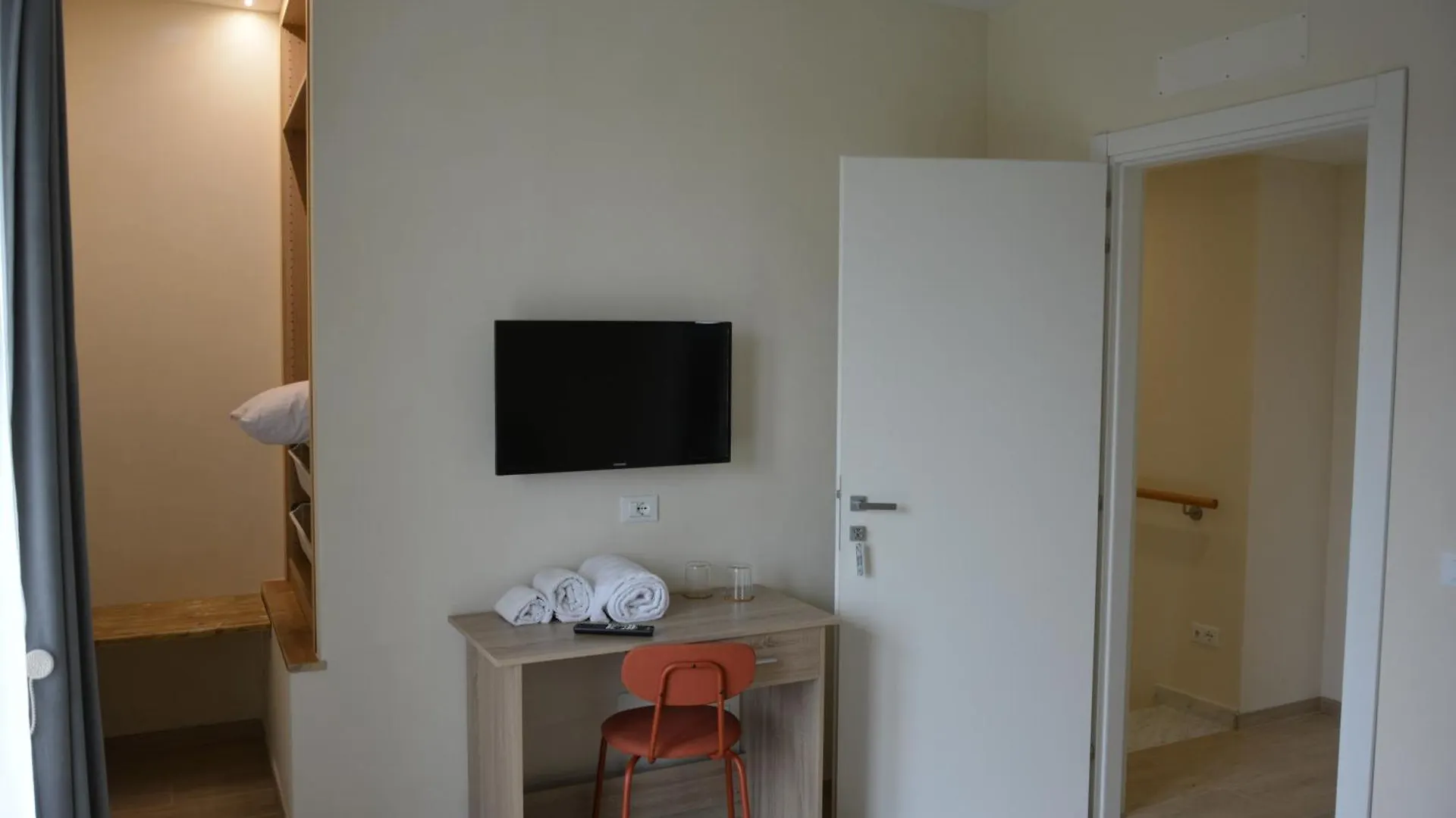Camere Lavigna Di Nardi Maria Carrara Guest house