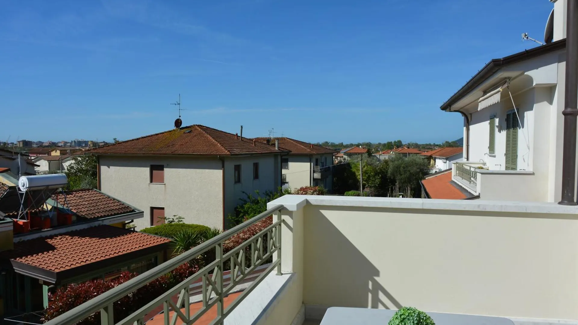 Camere Lavigna Di Nardi Maria Carrara