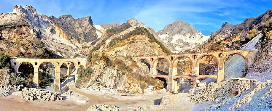 Camere Lavigna Di Nardi Maria Carrara Guest house