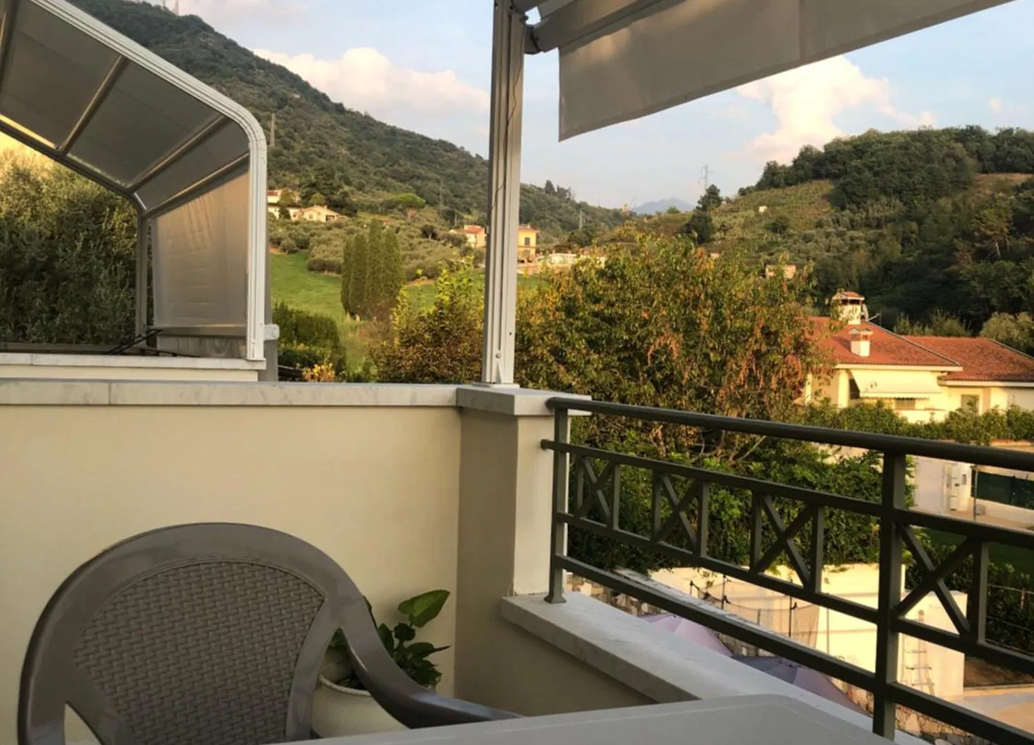 Guest house Camere Lavigna Di Nardi Maria Carrara