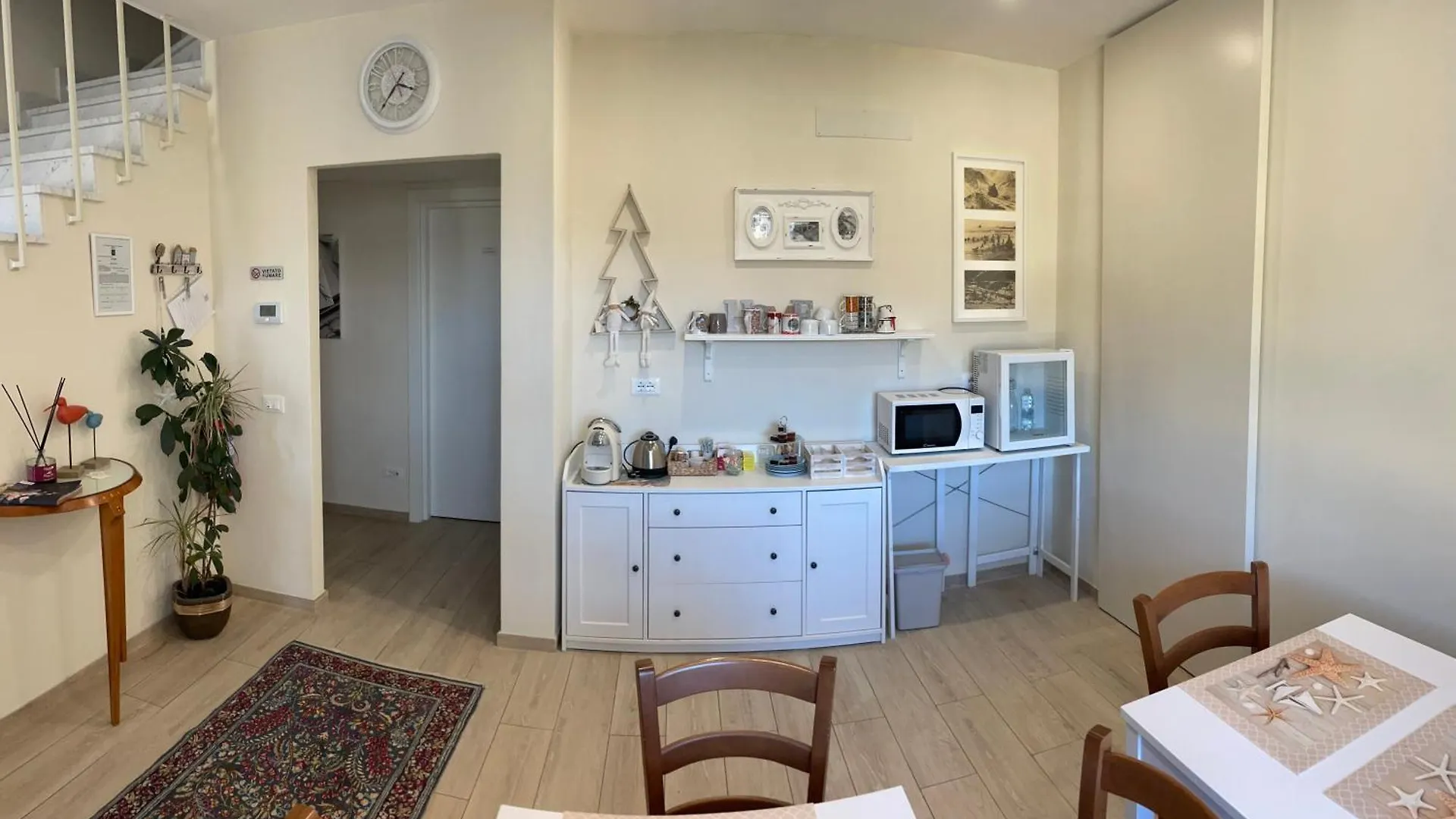 Guest house Camere Lavigna Di Nardi Maria Carrara Italy