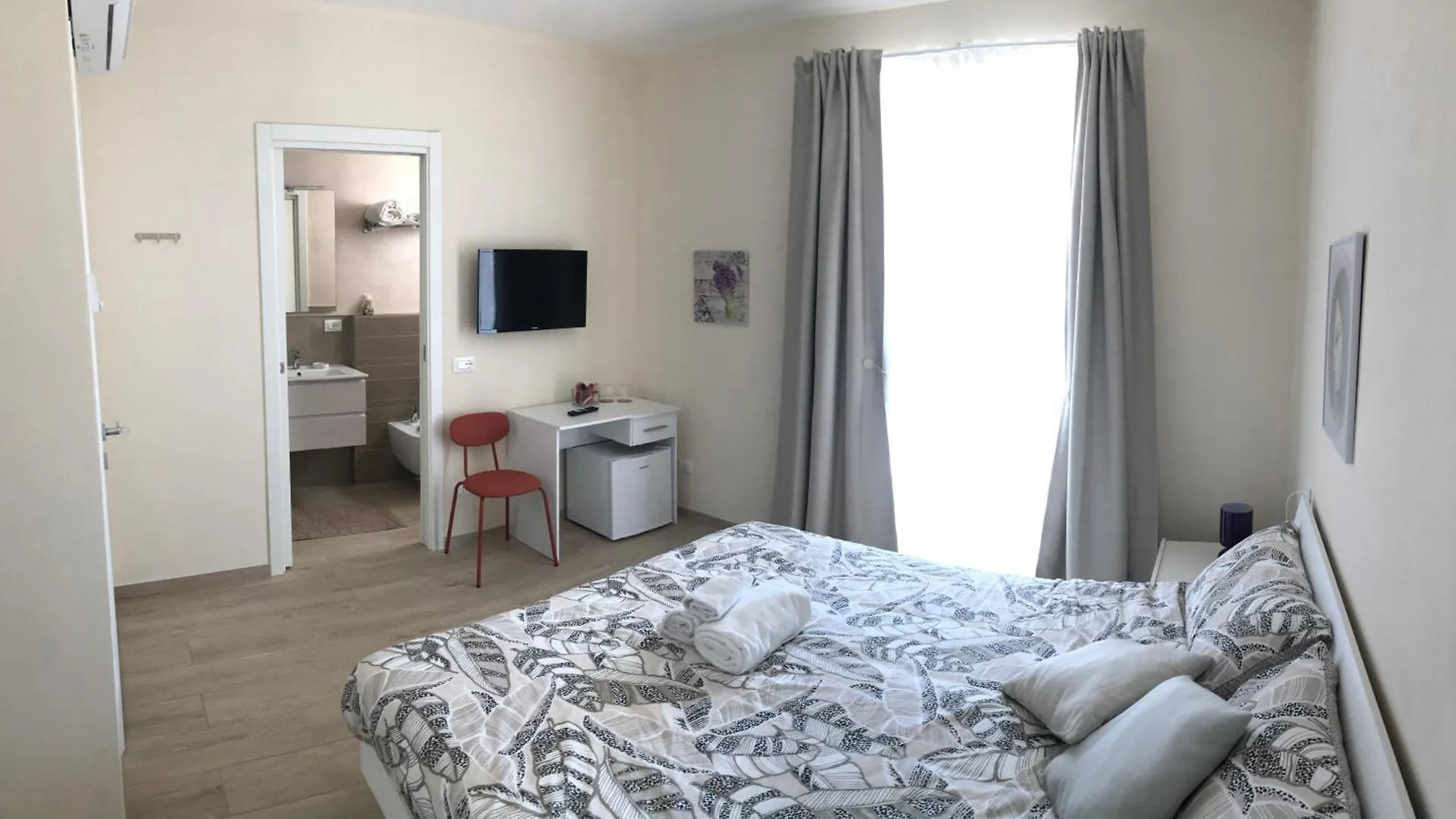 Camere Lavigna Di Nardi Maria Carrara